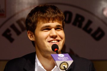 Norway's Magnus Carlsen wins FIDE world chess championship