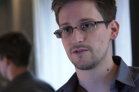 U.S. National Security Agency whistleblower Edward Snowden, an analyst with a U.S. defense contractor, in a still image taken from a video during an interview with the Guardian in his hotel room in Hong Kong, on June 6, 2013.